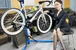 颜轮国际全球自行车报告最新2024中国健身行业数据报告湖人最新消息